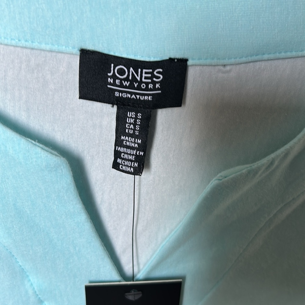 Jones New York - Vibrant Blue Artistic Women's Top - Picture 3 of 3